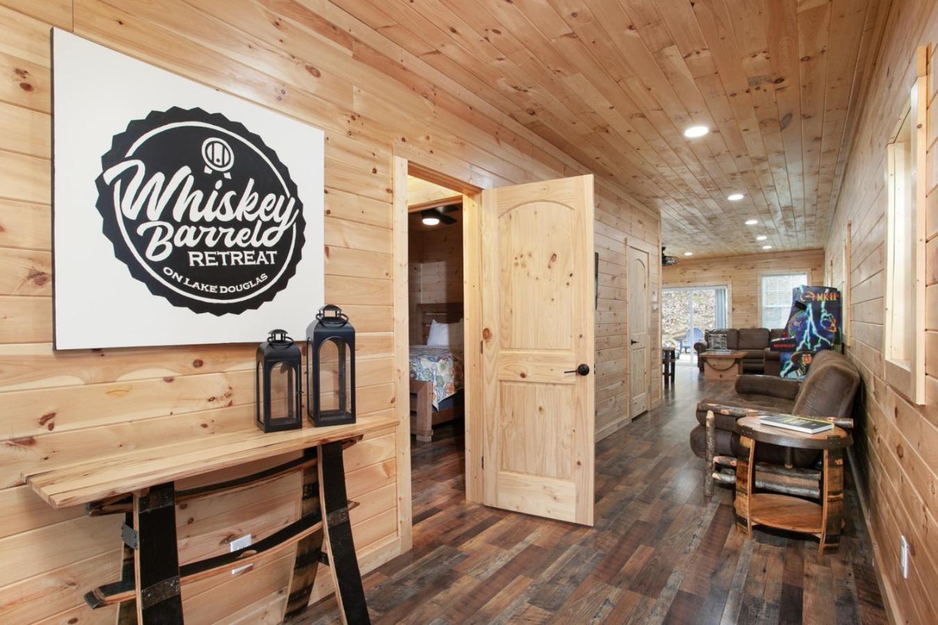 فيلا Whiskey Barrel W Hot Tub Arcade Game Fire Pit سيفيرفيل المظهر الخارجي الصورة
