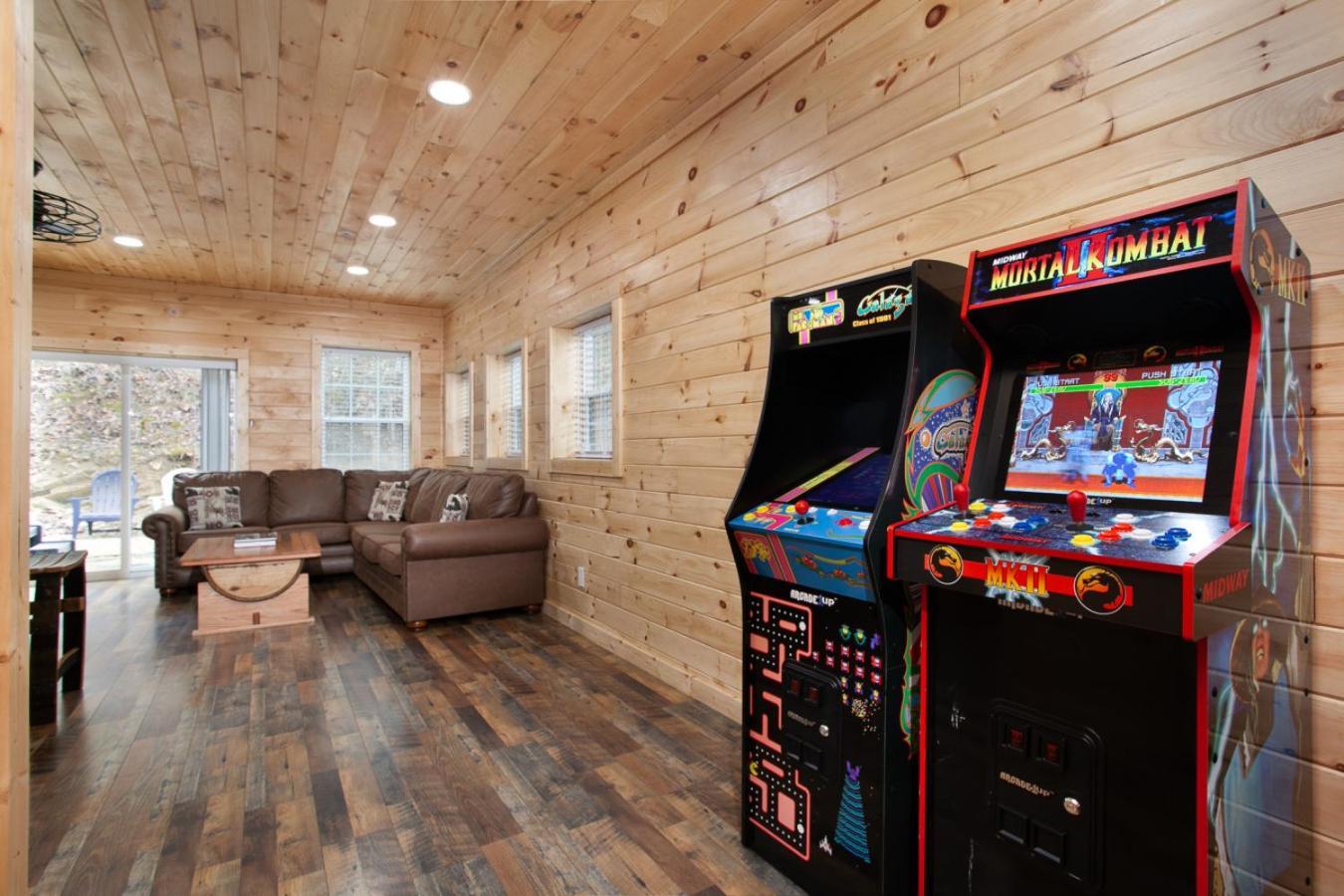 فيلا Whiskey Barrel W Hot Tub Arcade Game Fire Pit سيفيرفيل المظهر الخارجي الصورة